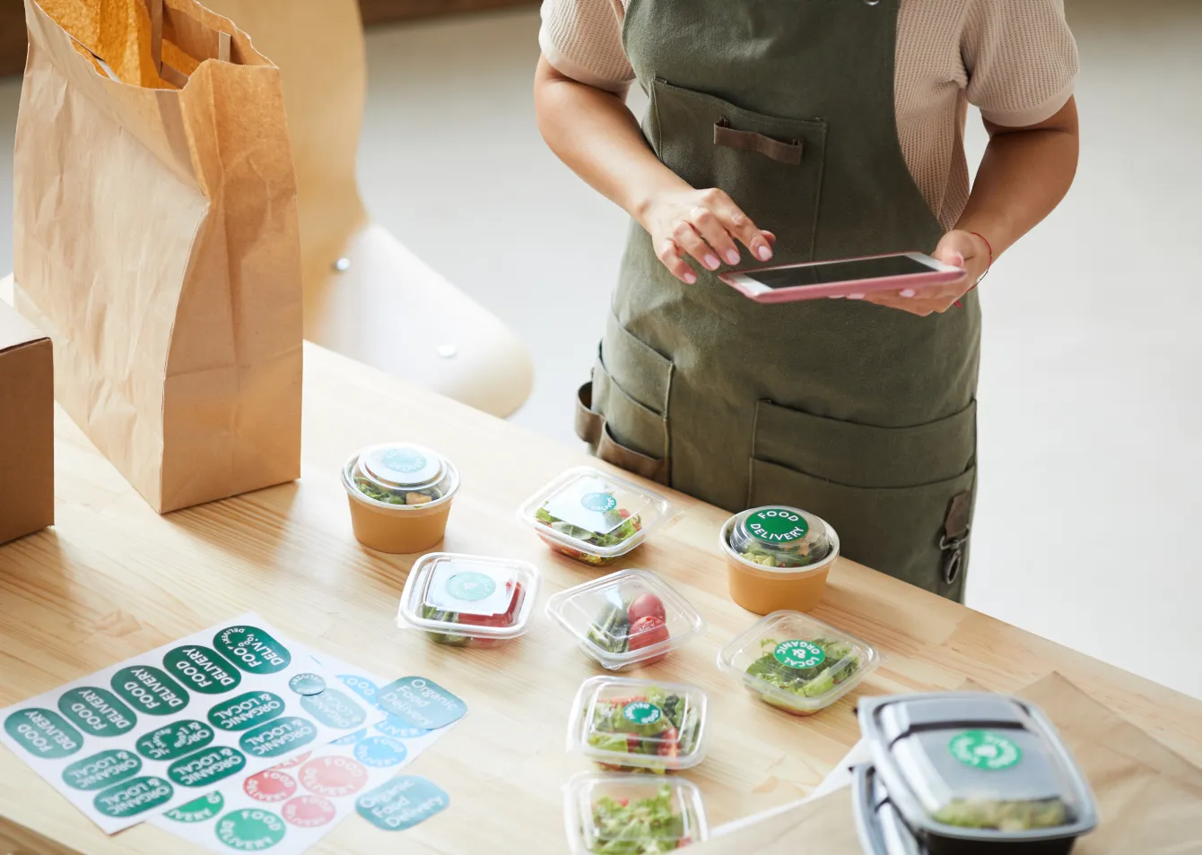 Delivery packaging